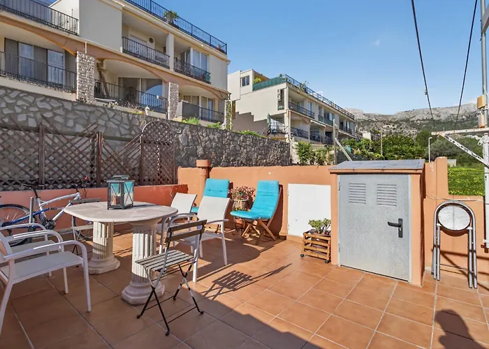 Cala Manzanera Feriehus *